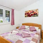 Family Apartment Dom wakacyjny Omiš