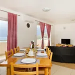 Family Apartment Dom wakacyjny Omiš