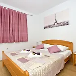 Dom wakacyjny Family Apartment *