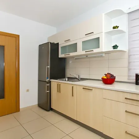 Michy - Family House For Big And Small Groups Omiš